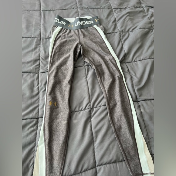 Under Armour leggings. - Picture 2 of 4
